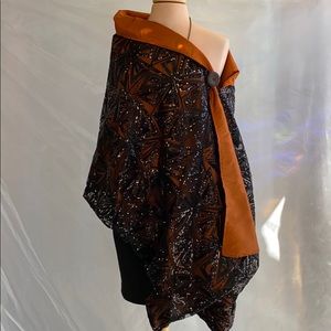 SOLD Shawl cape